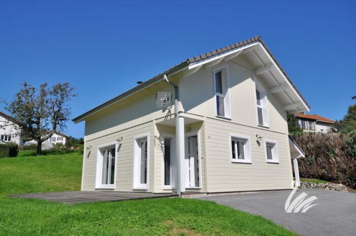 REF1733-49